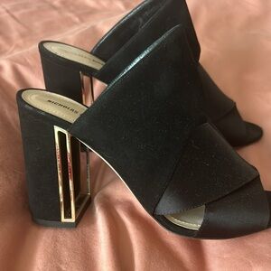 Nicholas Kirkwood black suede heels with gold